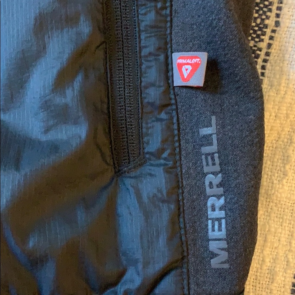 Merrell vest - Picture 2 of 4